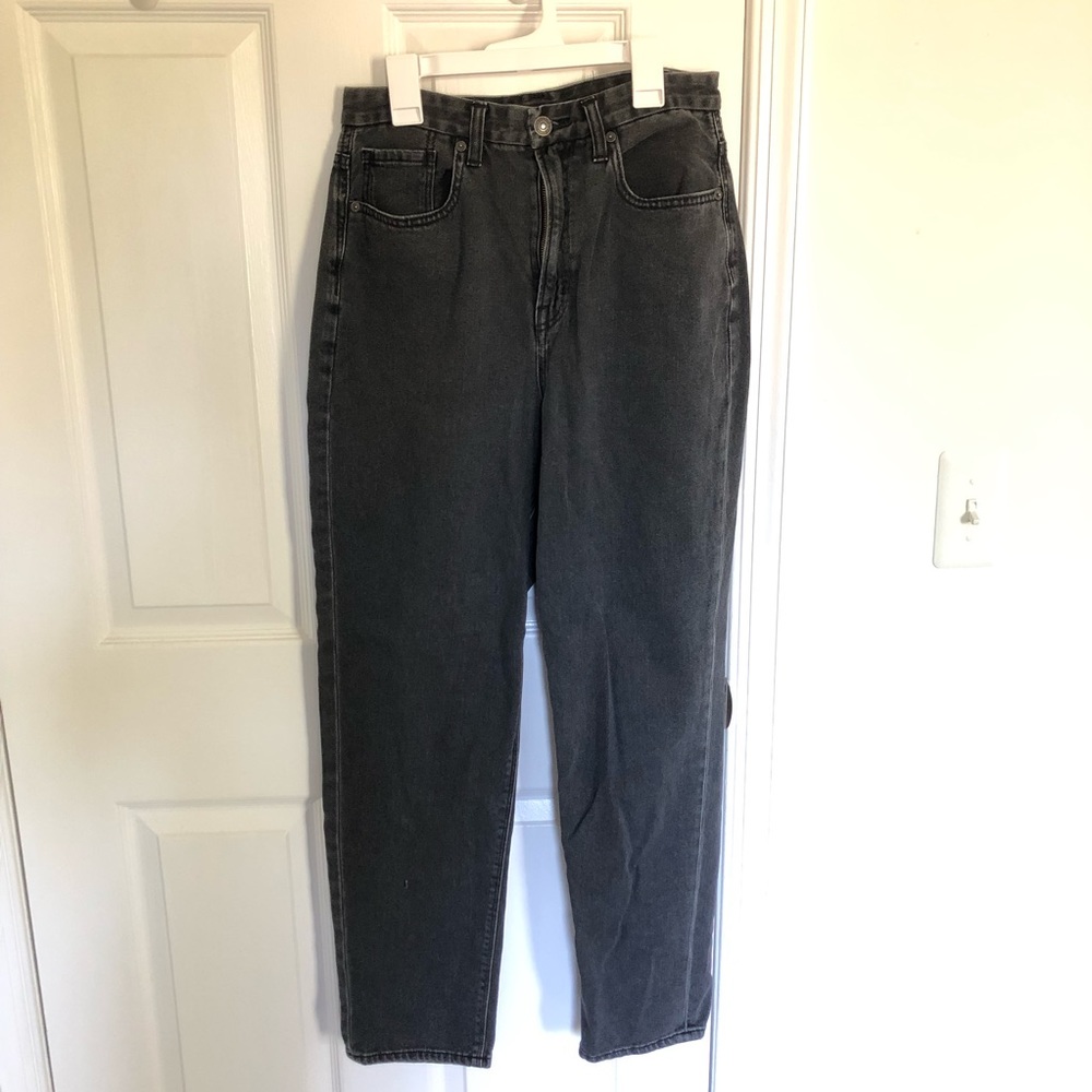 American Eagle Curvy Mom Jean